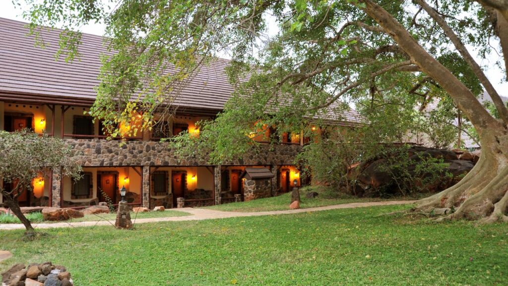 Kenya's Wild Heart: 7 Days Serena Lodges Safari — 7 day masai mara safaris