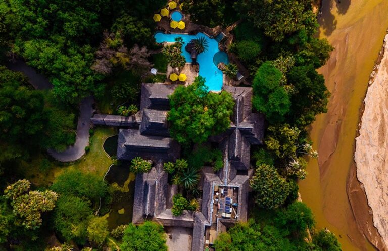  6 Days Sarova Shaba-Lionhill-Mara Luxurious Experience