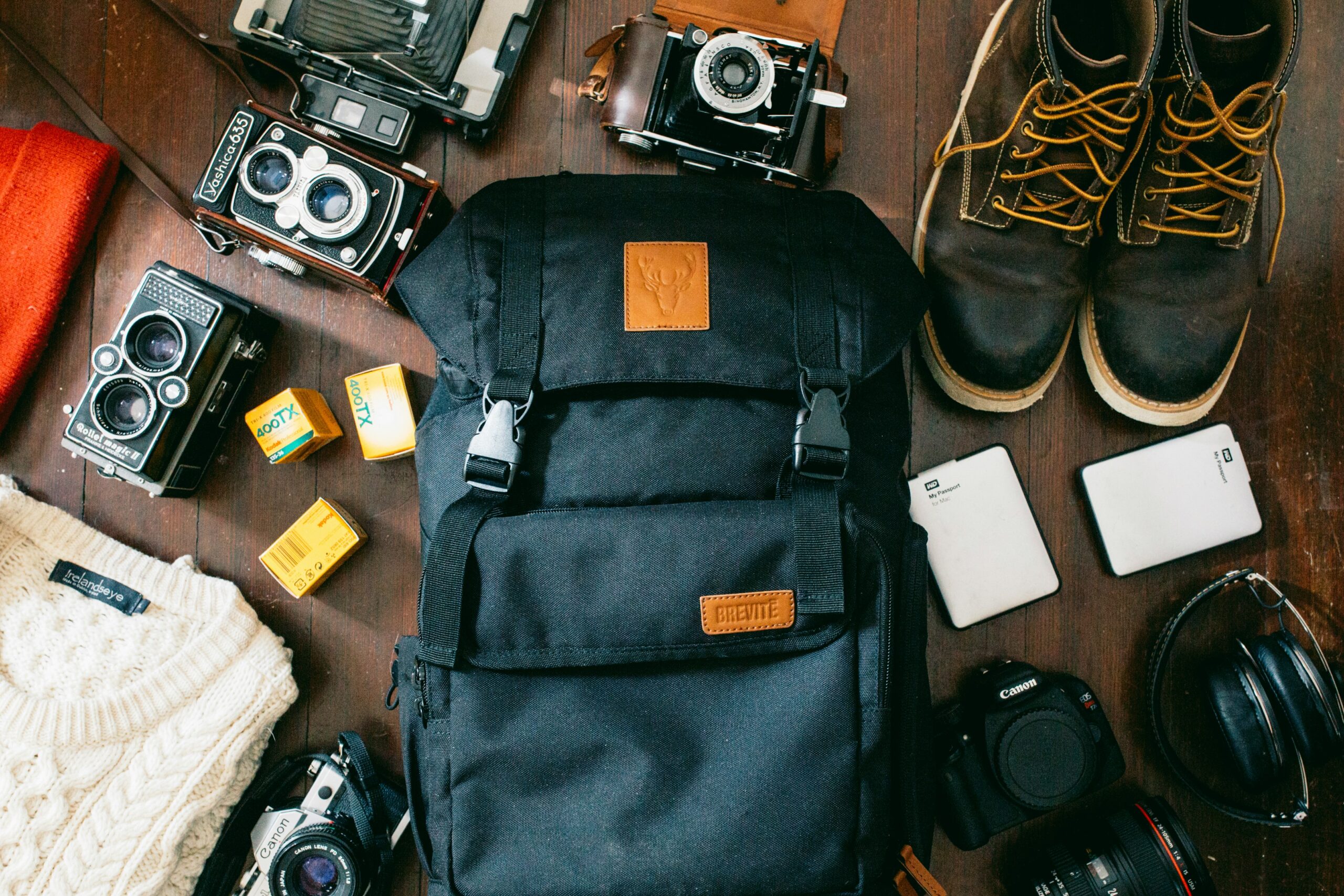 safari essentials - packing safari guide and tips