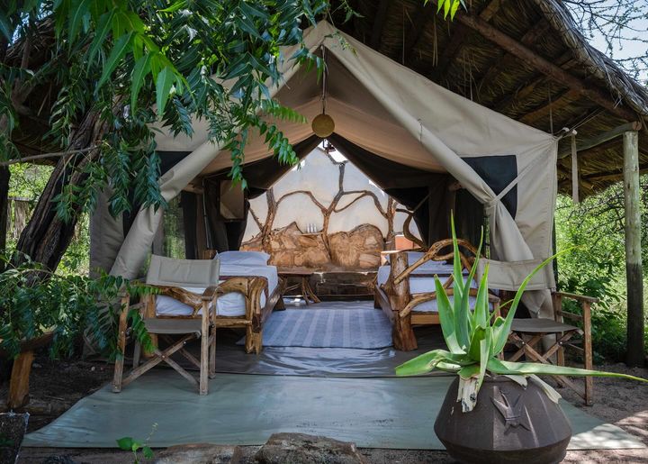eco friendly travel camp - lion cave samburu