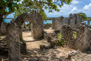 ancient ruins in takwa