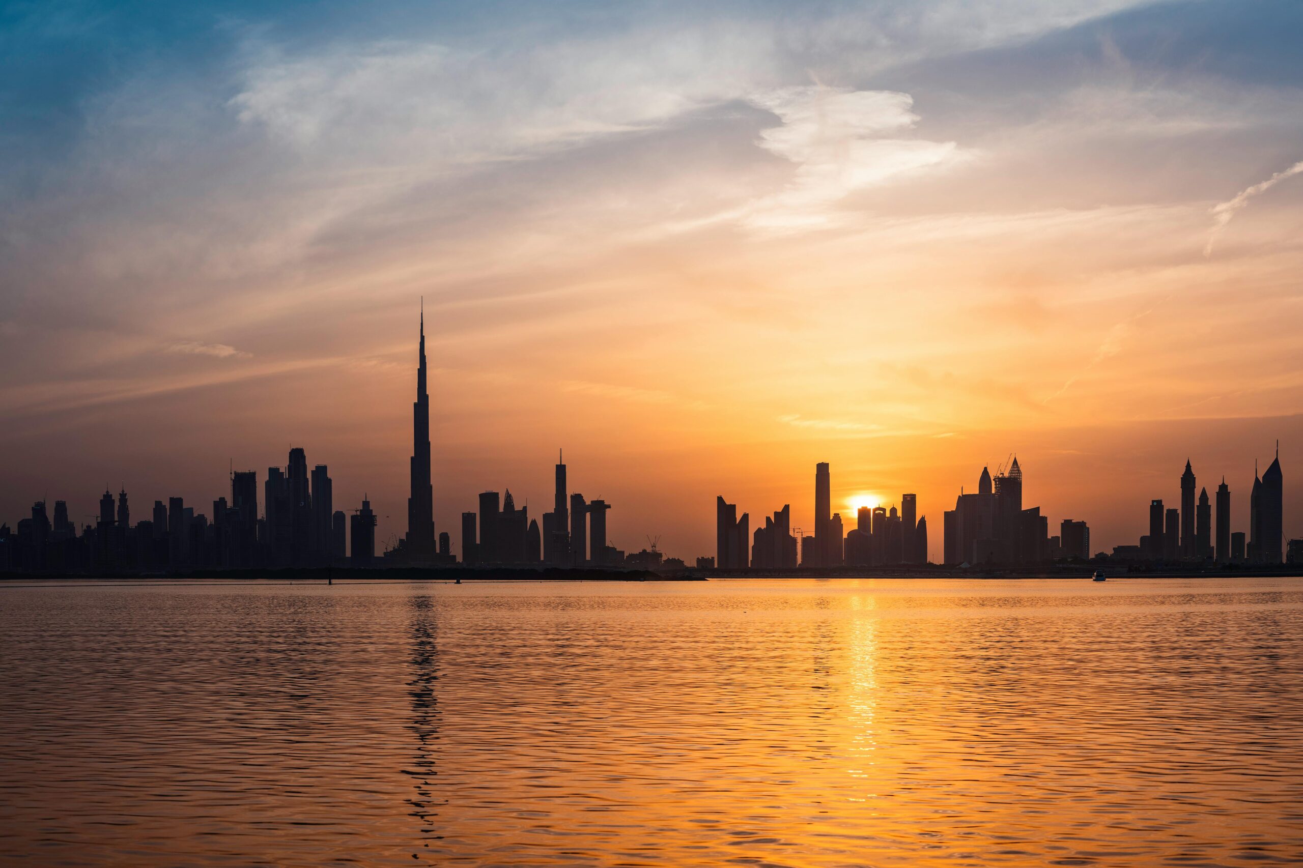 Dubai: Unforgettable Experiences in the Desert Metropolis