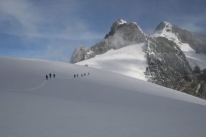 Hiking at Rwenzori mountains: one of the things that make Uganda the pearl of Africa